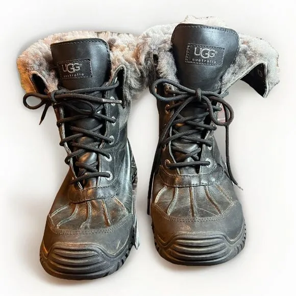 UGG Adirondack II Women’s 1906 Snow Winter Boots Sz 6 M Leather Waterproof