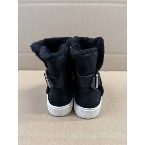 UGG Aika Women's Boots Size 7 Black Fur