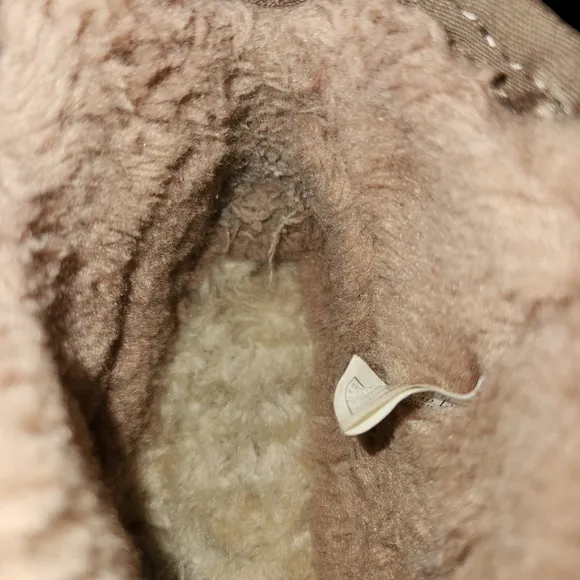 Ugg Ankle Boots Size 9