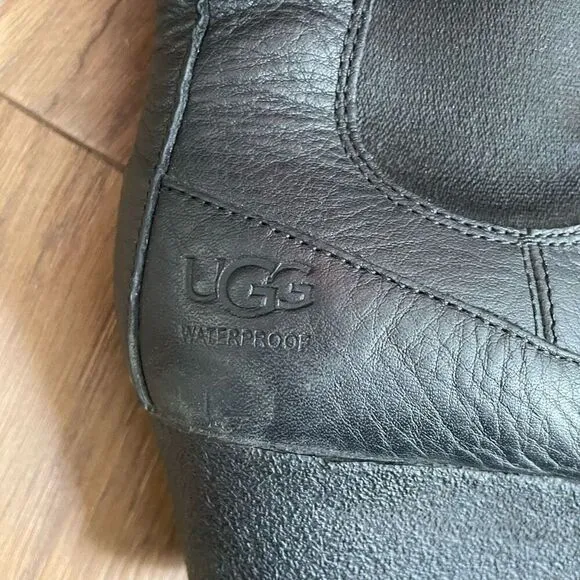 UGG Arleta Black Leather Wedge Boot Booties $180 8.5