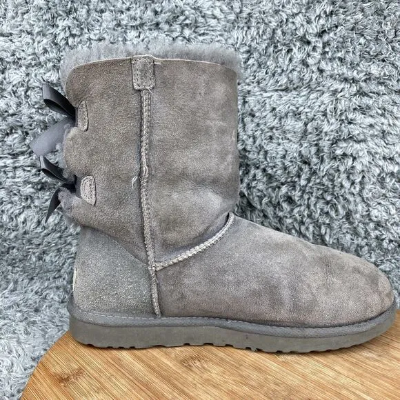 UGG Australia Bailey Bow Boots Dyed Sheep Fur Leather Women's 9