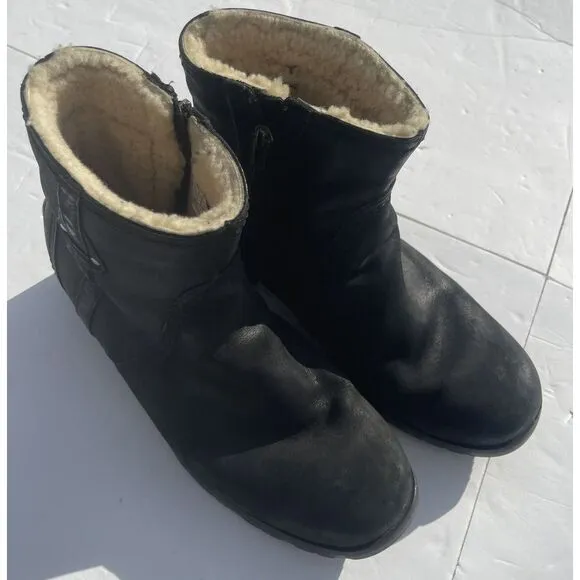 Ugg Australia Blakely Winter Ankle‎ Boots Women's Size 9.5 Black Fur Shoes