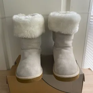 UGG Australia Classic Boots - Women Sz 7