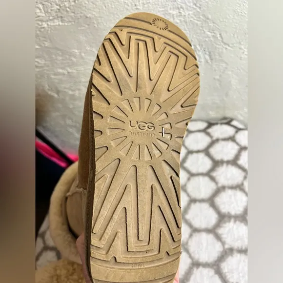 UGG Australia Tan Shearling Boots