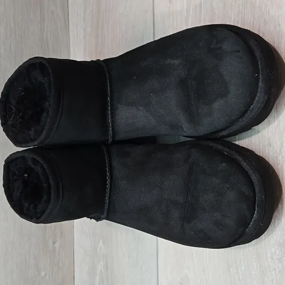 Ugg Australia Women Ankle Leather Sheepskin Boots shoes sz 7