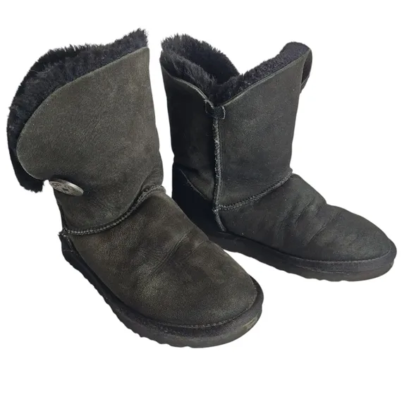 UGG Australia Women's Black Suede/fur Bailey Button II Boots Size 7