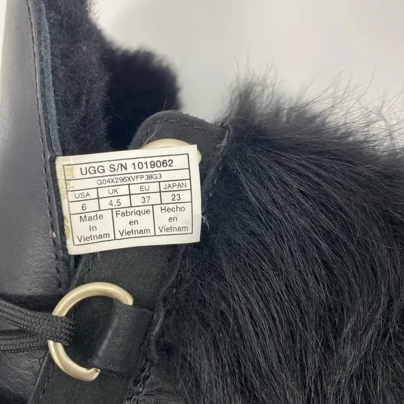Ugg Aya Black Leather Shearling Fur Lace Up Boots sz6