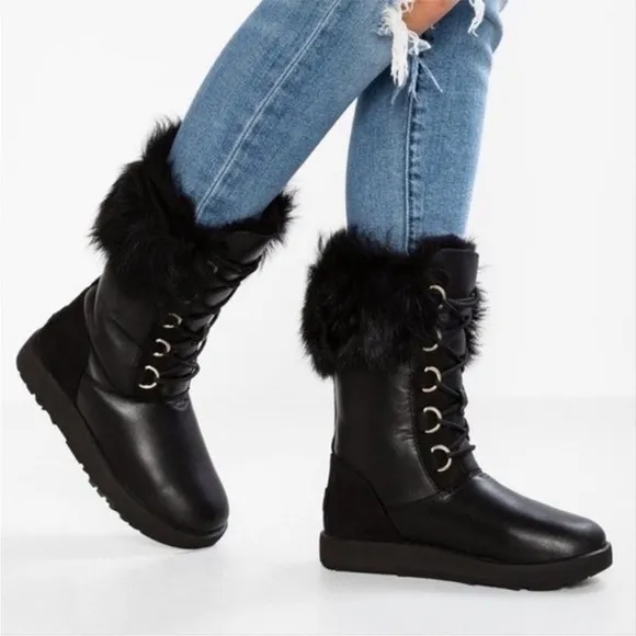 Ugg Aya Black Leather Shearling Fur Lace Up Boots sz6