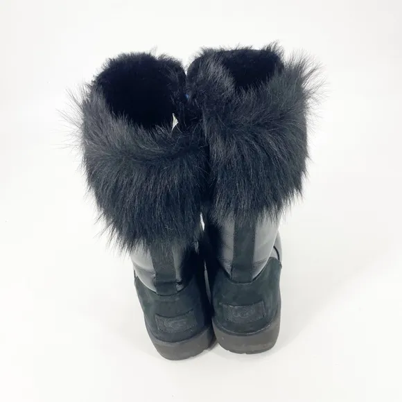 Ugg Aya Black Leather Shearling Fur Lace Up Boots sz6