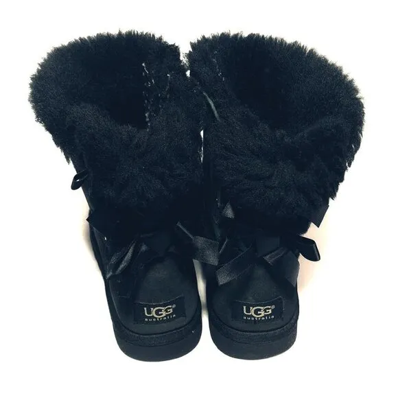 Ugg BAILEY BOW II BOOT Women  Size 7