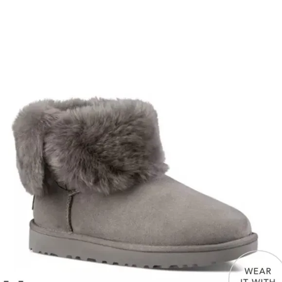 UGG Bailey Button Fur Boots in Dark Gray Size Women’s 8
