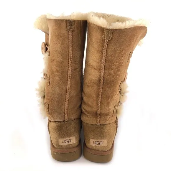 UGG Bailey Button Triplet II Sheepskin Winter Boots 8