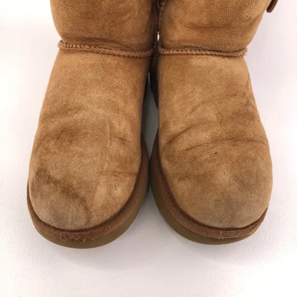 UGG Bailey Button Triplet II Sheepskin Winter Boots 8