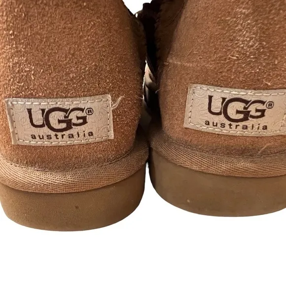 UGG® Bailey Suede Button Triplet II Water-Repellent Tall Boots Size 7 Ch…