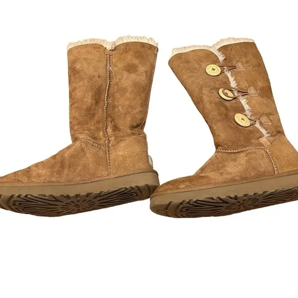 UGG® Bailey Suede Button Triplet II Water-Repellent Tall Boots Size 7 Ch…