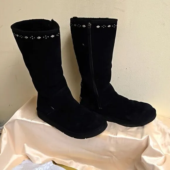 Ugg Black Beaded Fur Lined Mid Shaft Zipper Boots