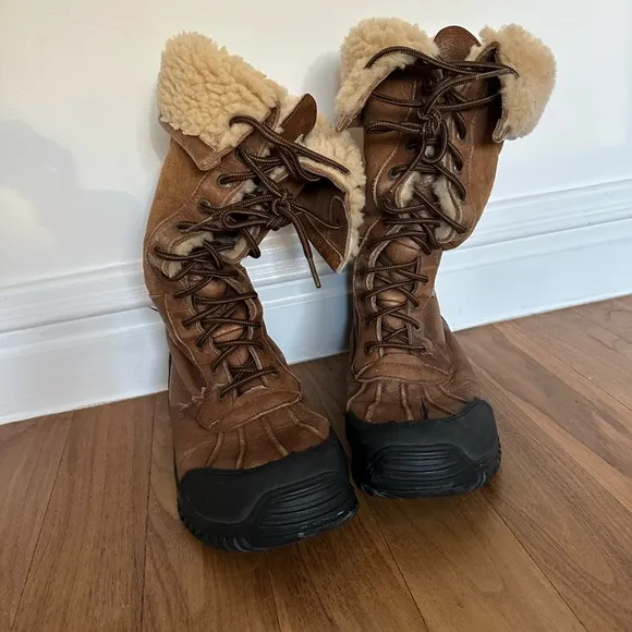 Ugg Boot Tall Size 9 Women’s Women's Shearling Winter Boots