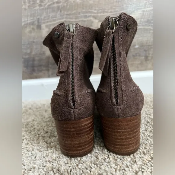 UGG‎ bootie Chelsea leather suede boots women size 8 brown