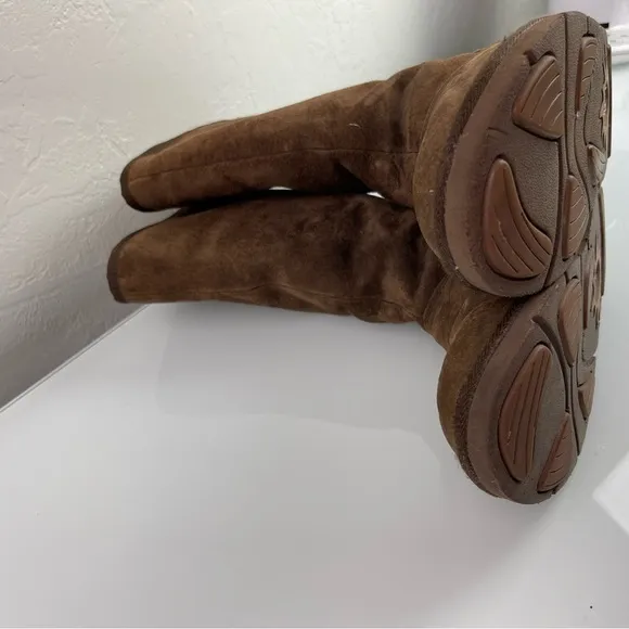 Ugg Boots Knightsbridge Dark Chocolate Brown Suede Tall Zip Back Fur Lined Suede