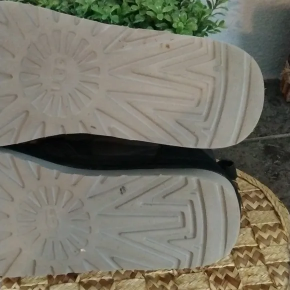 UGG BOOTS MEN