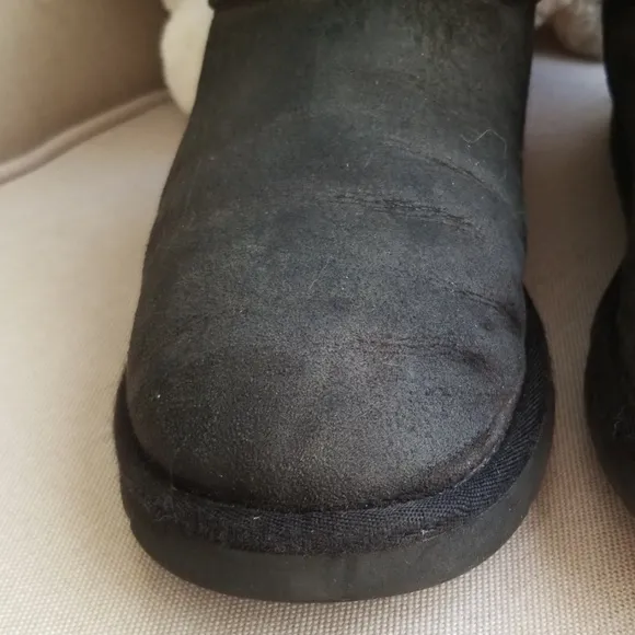 UGG boots size 6 girls 7.5 8 womens