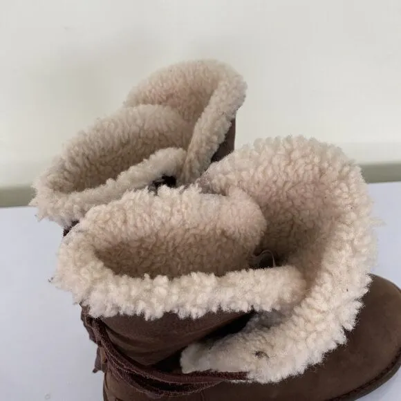 Ugg Boots Size 9 Akadia Brown Shearling Lined Winter Boho Cabincore Classic