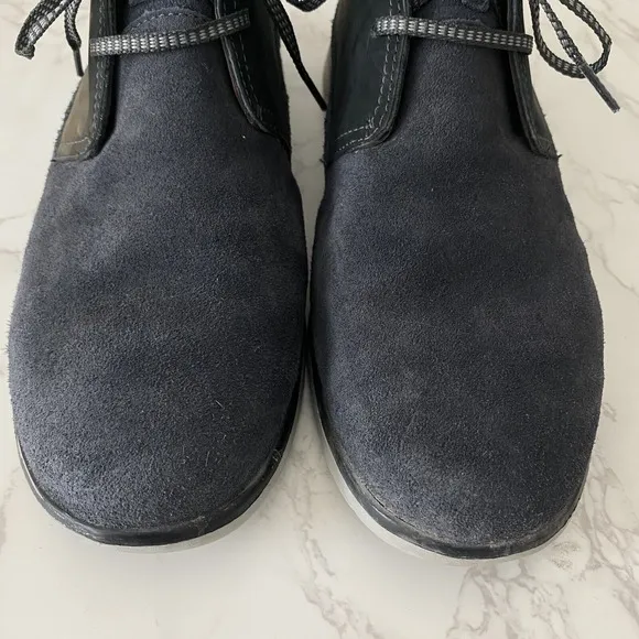 UGG Chukka Boots Men Sz 10 Grey Ombre Waterproof Suede Nubuck