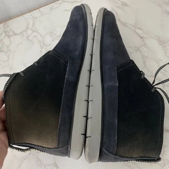 UGG Chukka Boots Men Sz 10 Grey Ombre Waterproof Suede Nubuck
