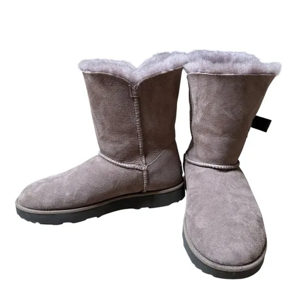 UGG Classic Knot Boots | Women Size 7
