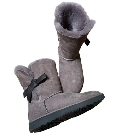 UGG Classic Knot Boots | Women Size 7