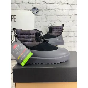 UGG Classic Mini Lace WEA Smokescreen Boots Guard Mens 12 Black Insulated NEW