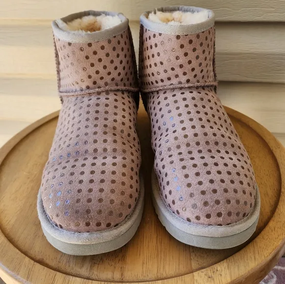 UGG Classic mini shiny dot suede women's boots size 10