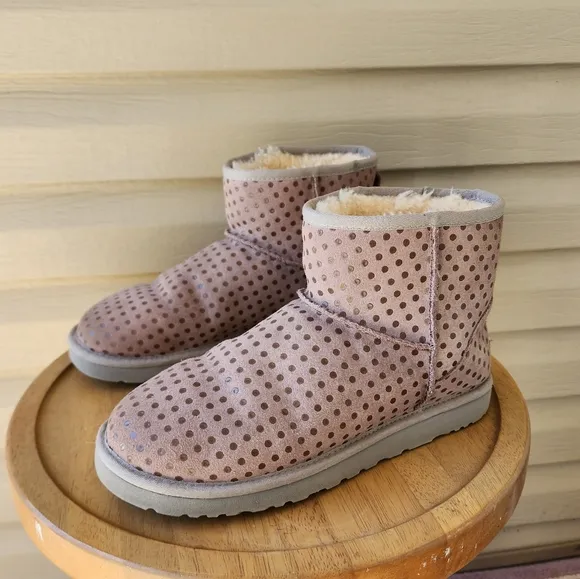 UGG Classic mini shiny dot suede women's boots size 10