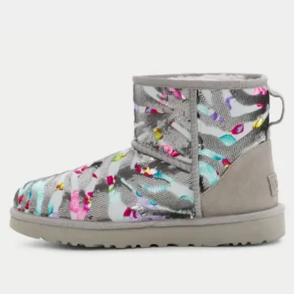 Ugg Classic Mini Tiger Flower Women boots new