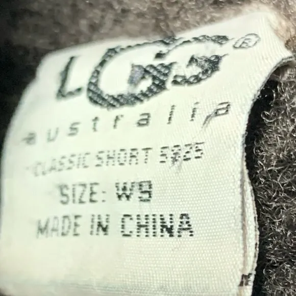 UGG Classic Tall Women Boots Size 9