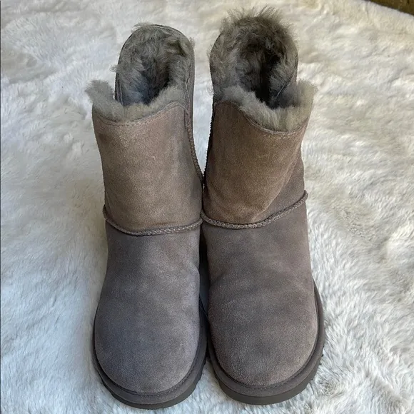 UGG Constantine Women's Suede Fur-Lined Boots - Gray