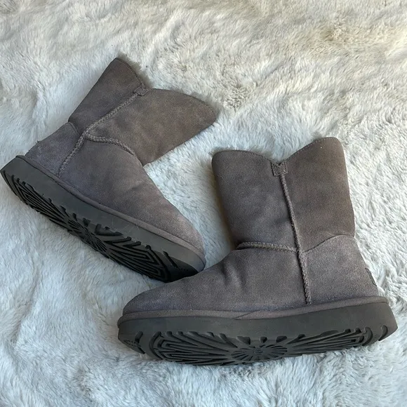 UGG Constantine Women's Suede Fur-Lined Boots - Gray