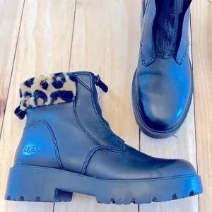 UGG Czeriesa Panther Black Waterproof Leather Combat Boots Wool Blend Collar