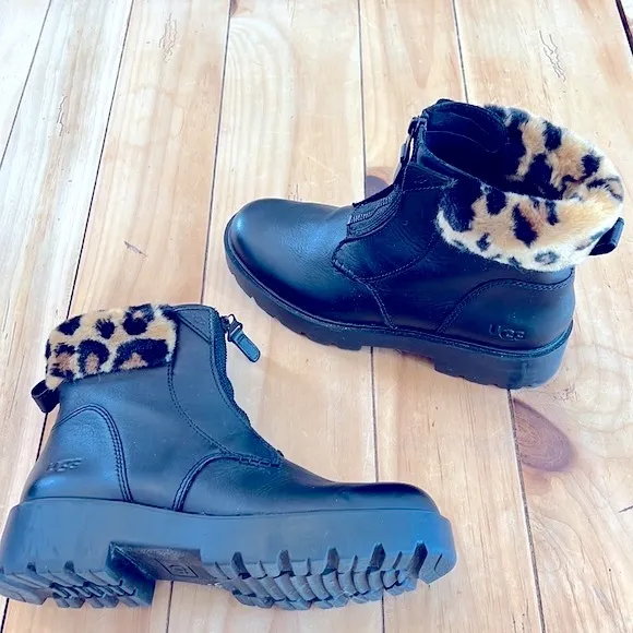 UGG Czeriesa Panther Black Waterproof Leather Combat Boots Wool Blend Collar