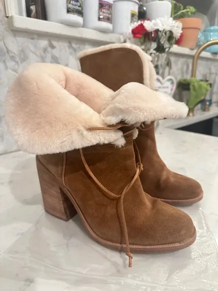 UGG Jerene Boot Womens Size US 9 Suede Shearling Mid Calf Heel