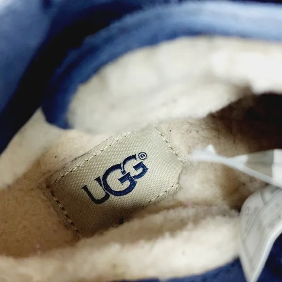 Ugg K Hilmar Suede Faux Thinsulate Water-resistant Impermeable Kids Boots H673