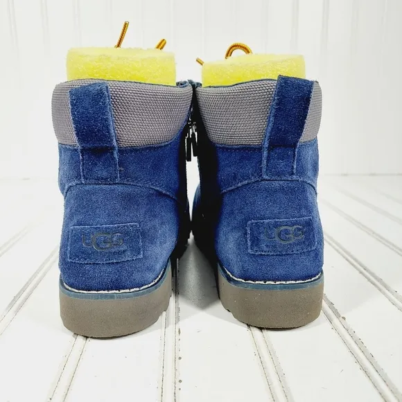 Ugg K Hilmar Suede Faux Thinsulate Water-resistant Impermeable Kids Boots H673