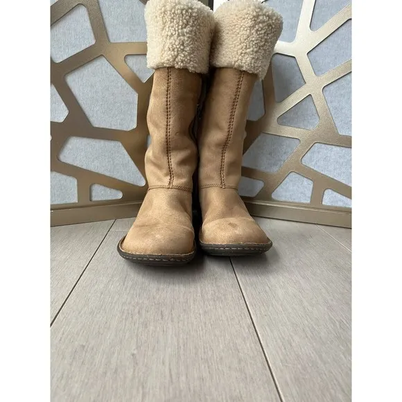 UGG Karyn Black Suede Sheepskin Boots 1005449 Womens US 8 Shearling Fur Wool