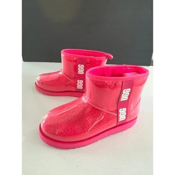 UGG kid's pink Classic short Clear Mini boots size 6/ EUR 38
