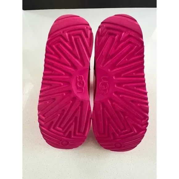 UGG kid's pink Classic short Clear Mini boots size 6/ EUR 38