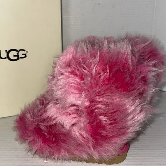 UGG Kids Pinkipuff Classic II Pink Azalea Fur Boots with Ears - Girls Size:7