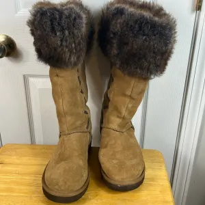 UGG knee high tan colored boots with fur around the top size 10