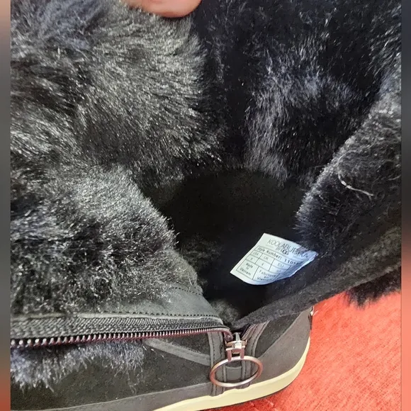 UGG KOOLABURRA Black Suede &amp; Faux Fur Tynlee Winter Snow Boot SiZE 6