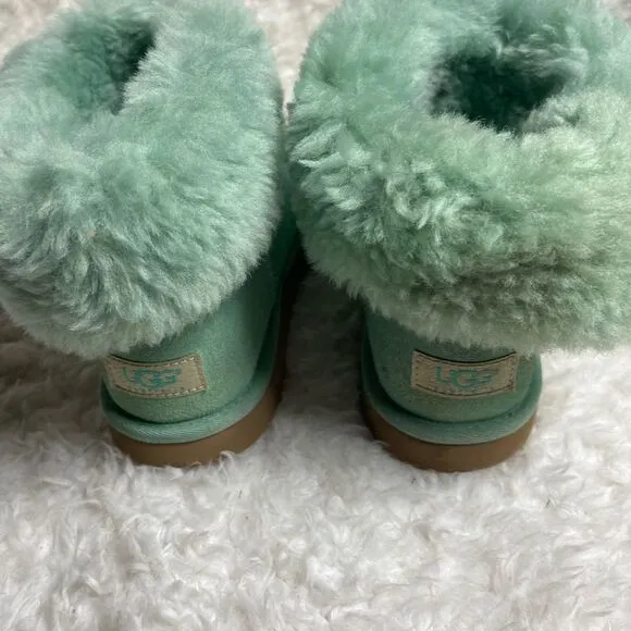 UGG leather suede mint green short boots side button fur lining  big girl SZ4
