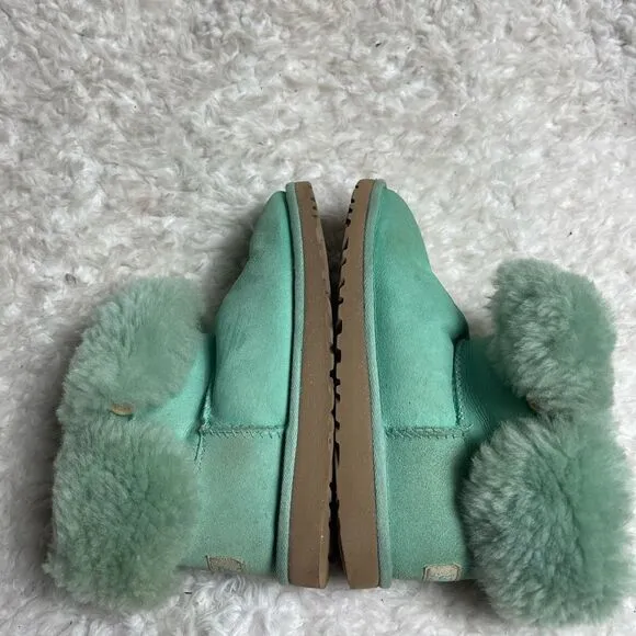 UGG leather suede mint green short boots side button fur lining  big girl SZ4